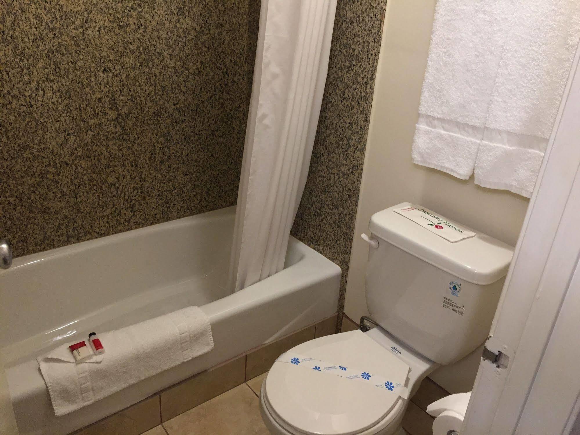 Hotel Triplodge Of 2*